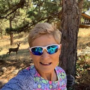 Meet your Posher, Lisa